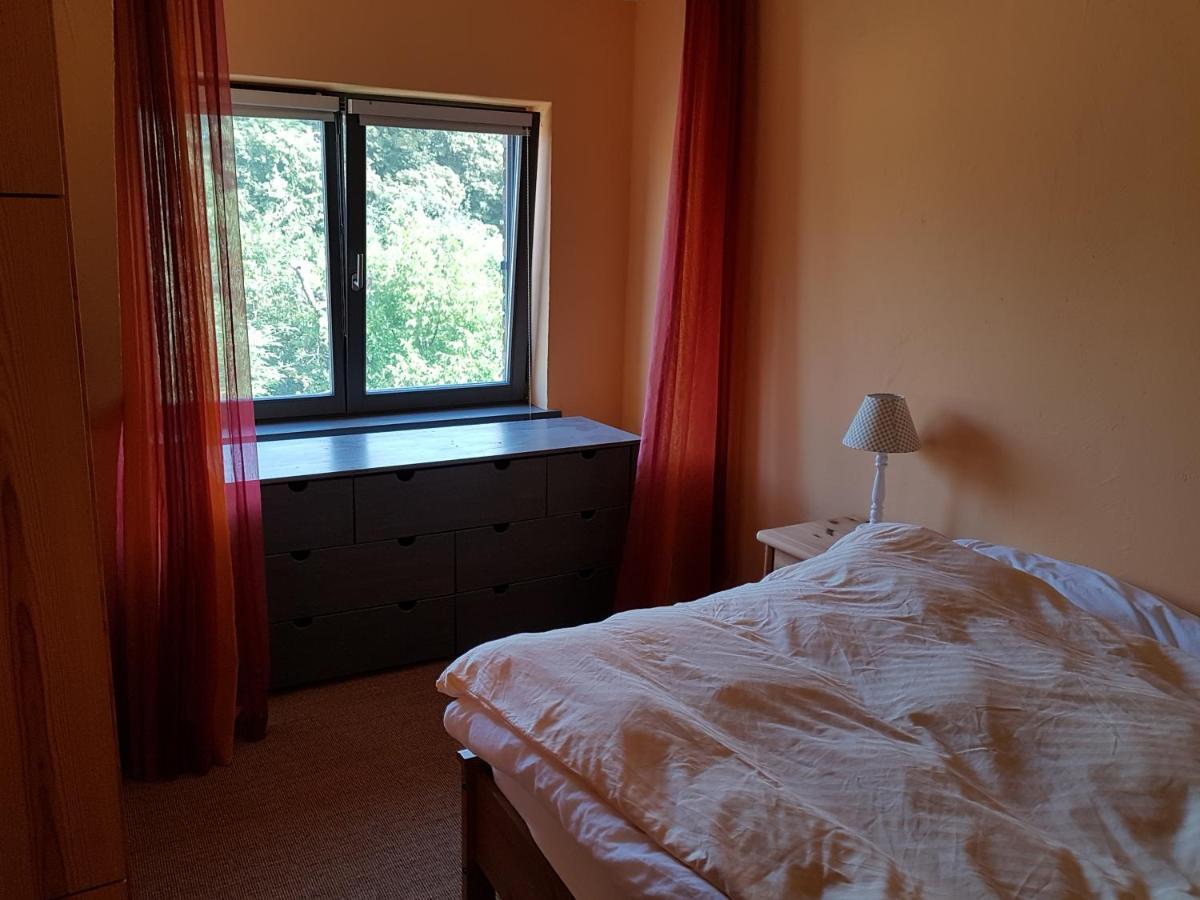 Grosse Wohnung / Haushaelfte In Peetzig Am See Анґермюнде Екстер'єр фото